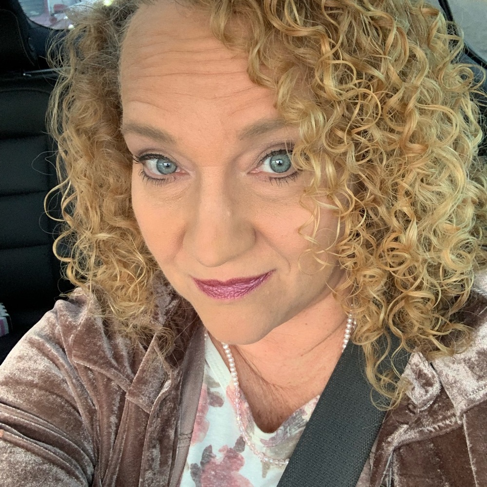 Meet your Posher, Kathy